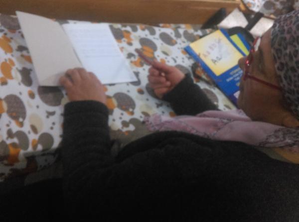 Yetişkinler okuma yazma kursu başladı.